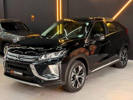MITSUBISHI ECLIPSE CROSS 1.5 MIVEC TURBO GASOLINA HPE-S S-AWC CVT MITSUBISHI ECLIPSE CROSS 1.5 MIVEC TURBO GASOLINA HPE-S S-AWC CVT